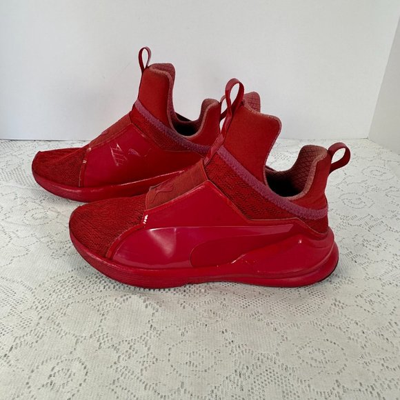 Puma Fierce Core athletic Ariaprene Booty Fit, Running Sneakers, Red side 6M - Picture 1 of 9